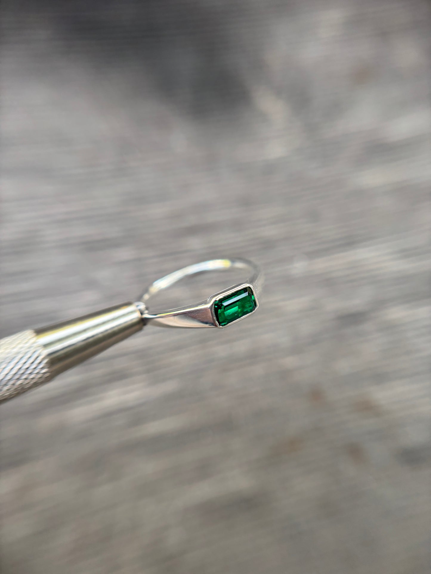 Anillo Esmeralda Plata