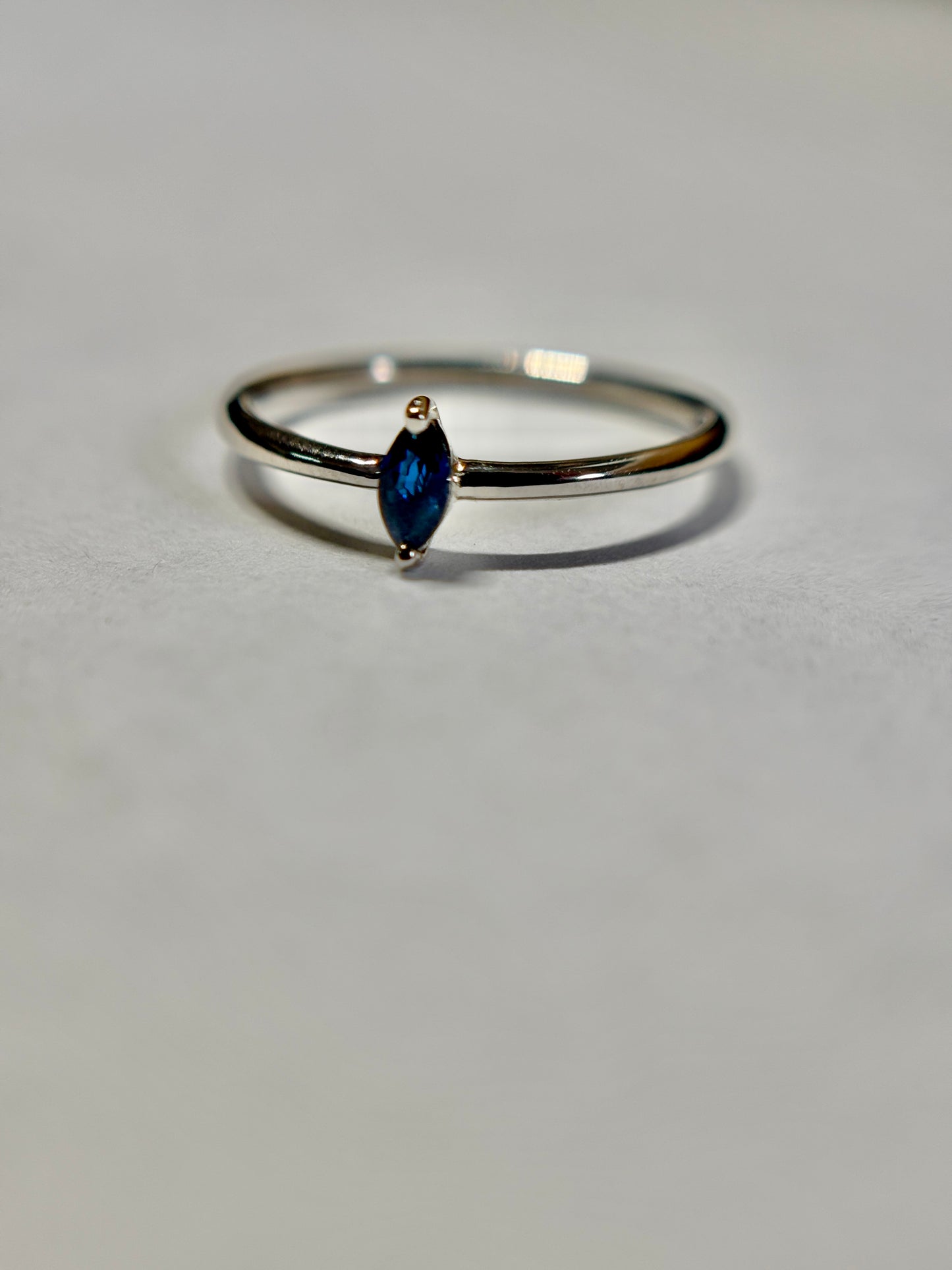 Anillo Zafiro Marquise