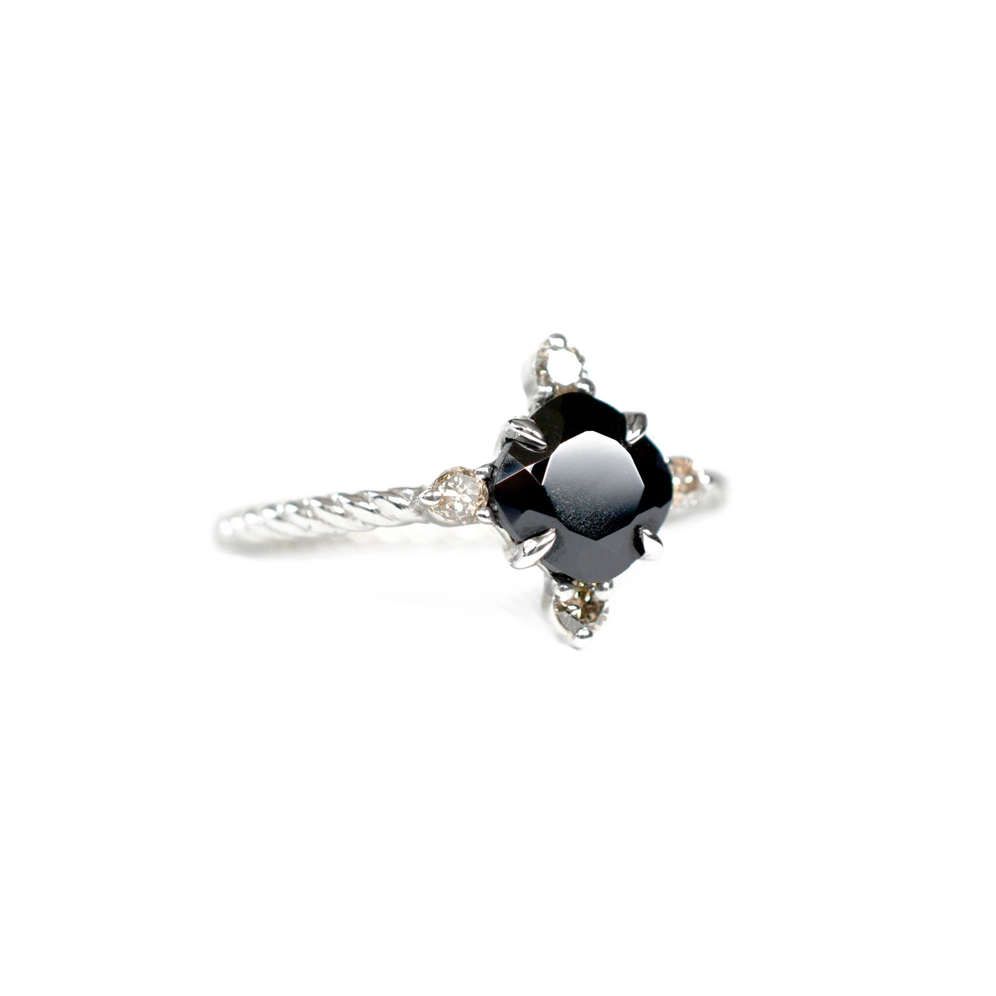 Anillo Espinela Diamantes Ahumados