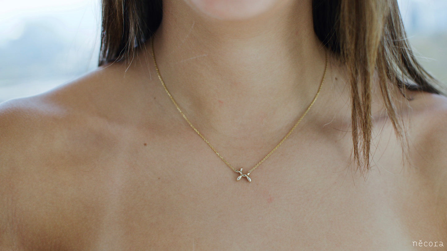 Mini Perrito de Globo en oro