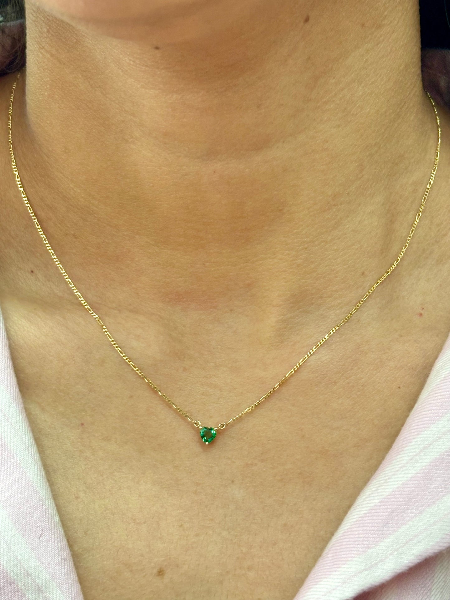 Collar Esmeralda Corte Corazón