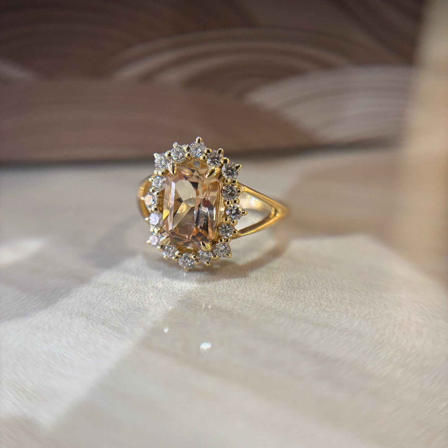 Anillo Morganita Dorada