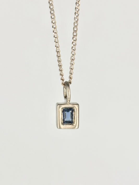 Collar Zafiro Plata.