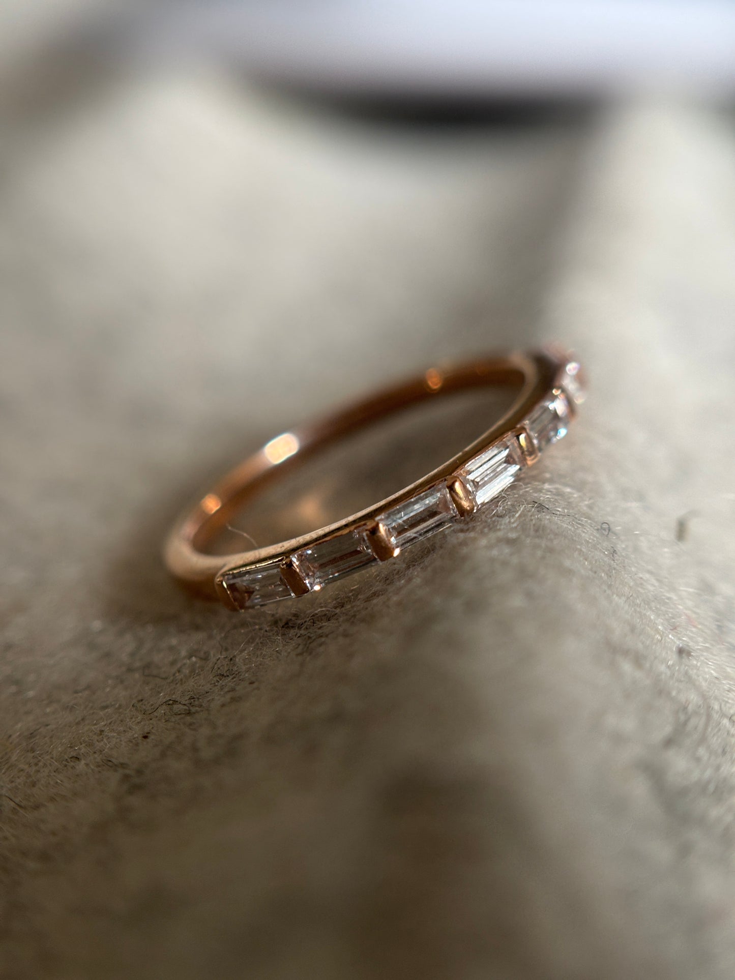 Baguette Glow