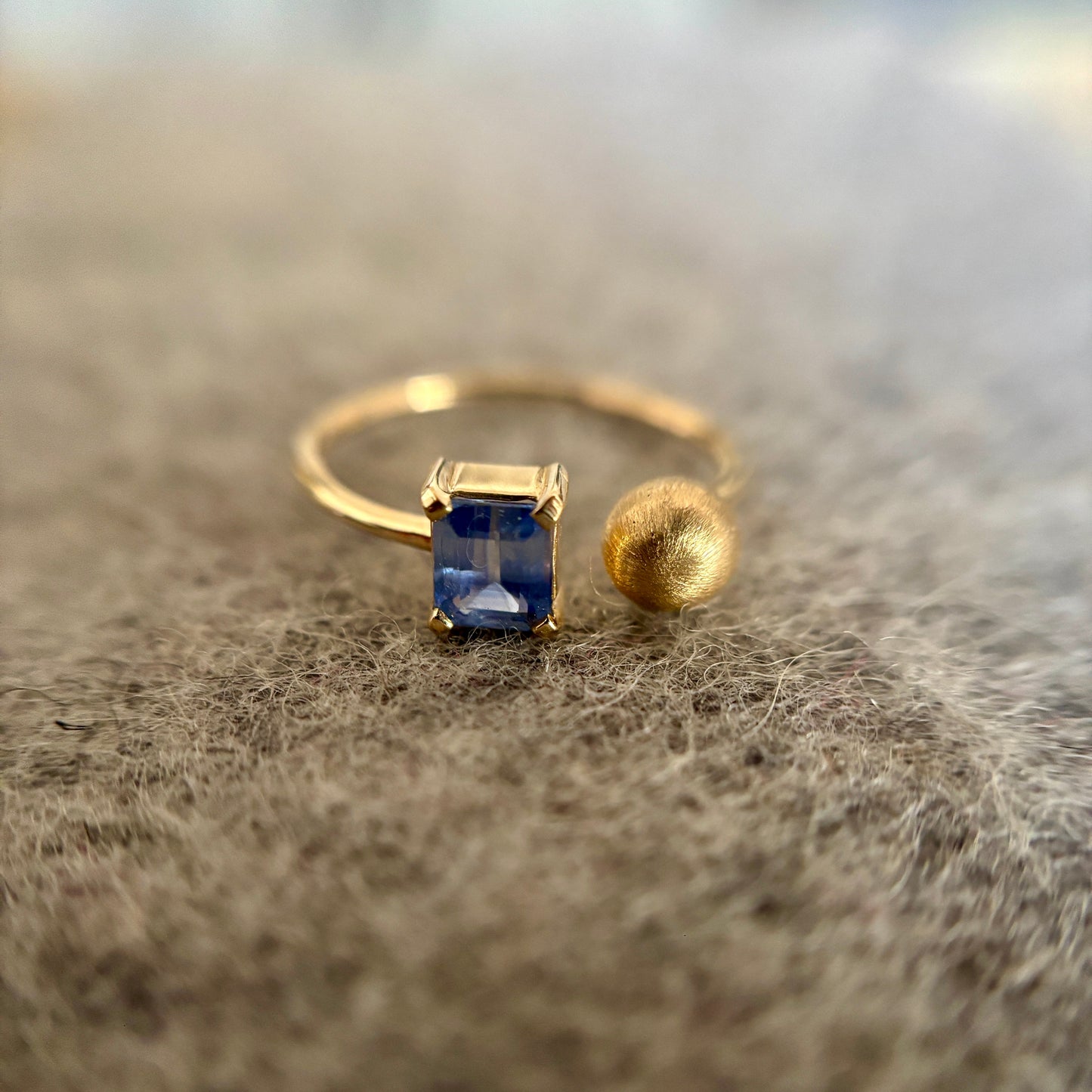 Anillo Zafiro