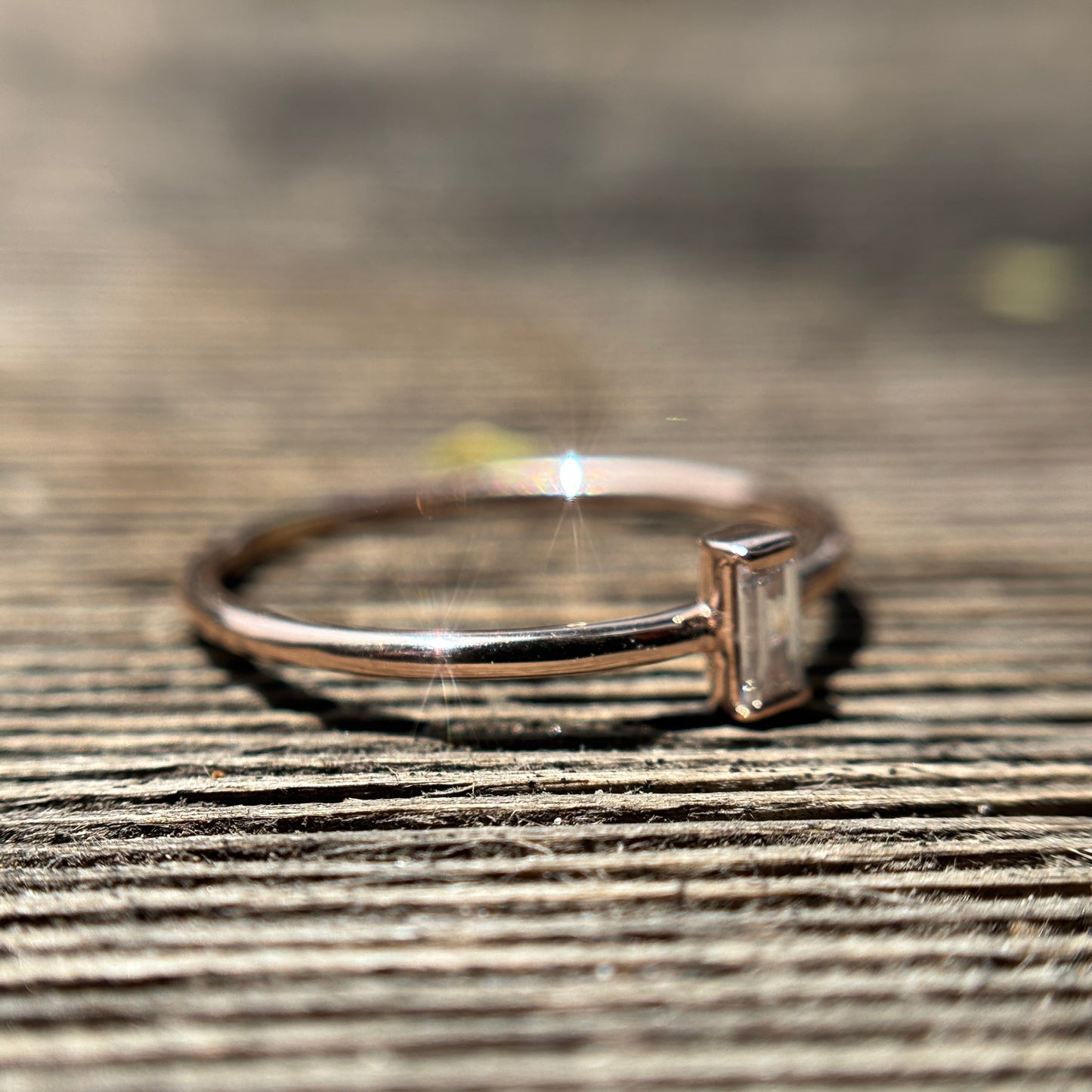 Anillo Baguette · Oro 14K con Diamante Corte Baguette