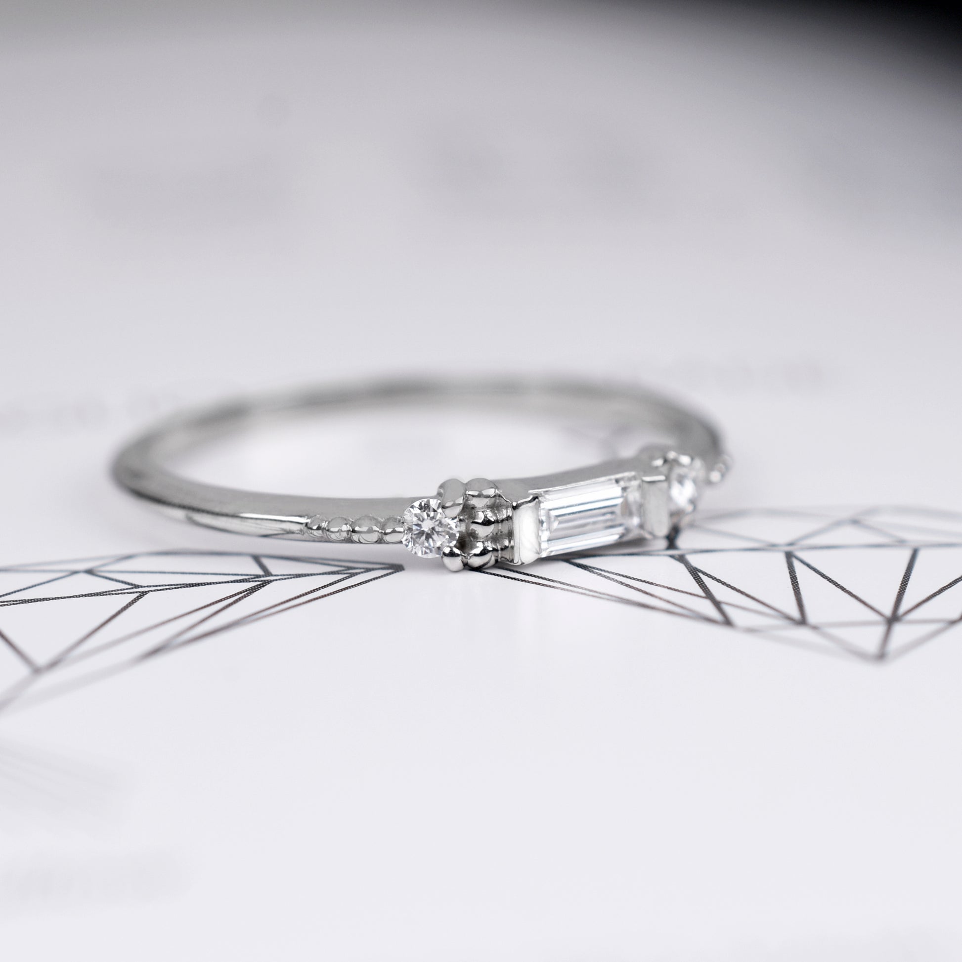 vista 3/4 anillo Ice glow