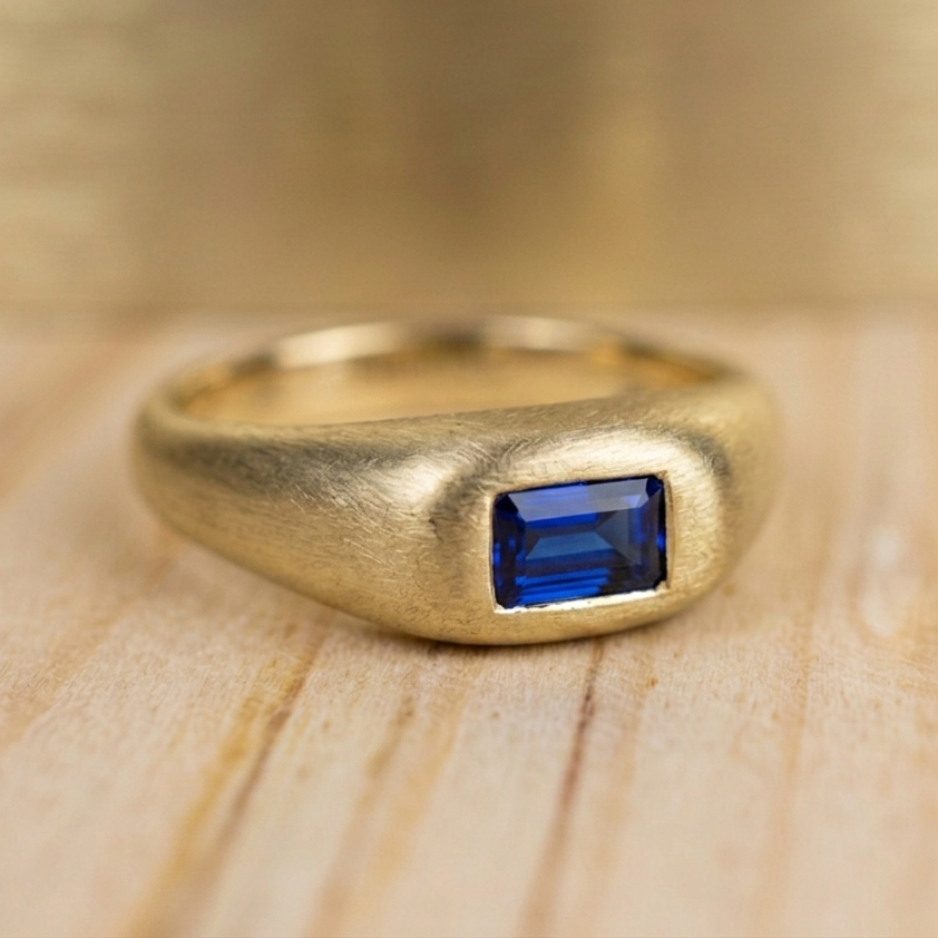 Anillo Chunky Baguette | Oro 14K con Gema Preciosa | Nécora