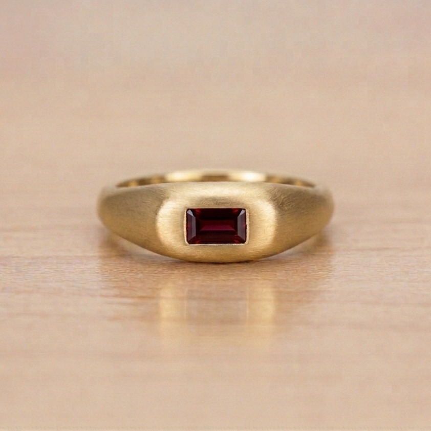 Anillo Chunky Baguette | Oro 14K con Gema Preciosa | Nécora