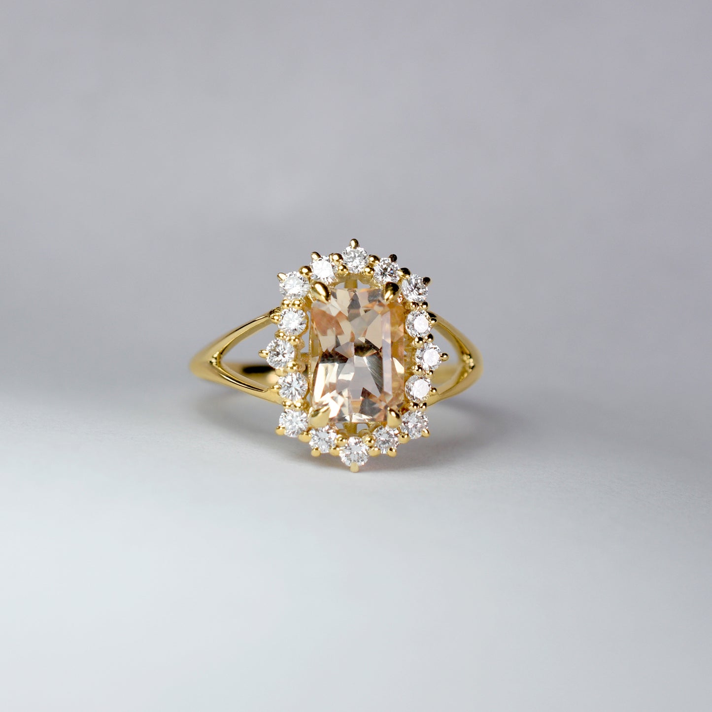 Anillo Morganita Dorada