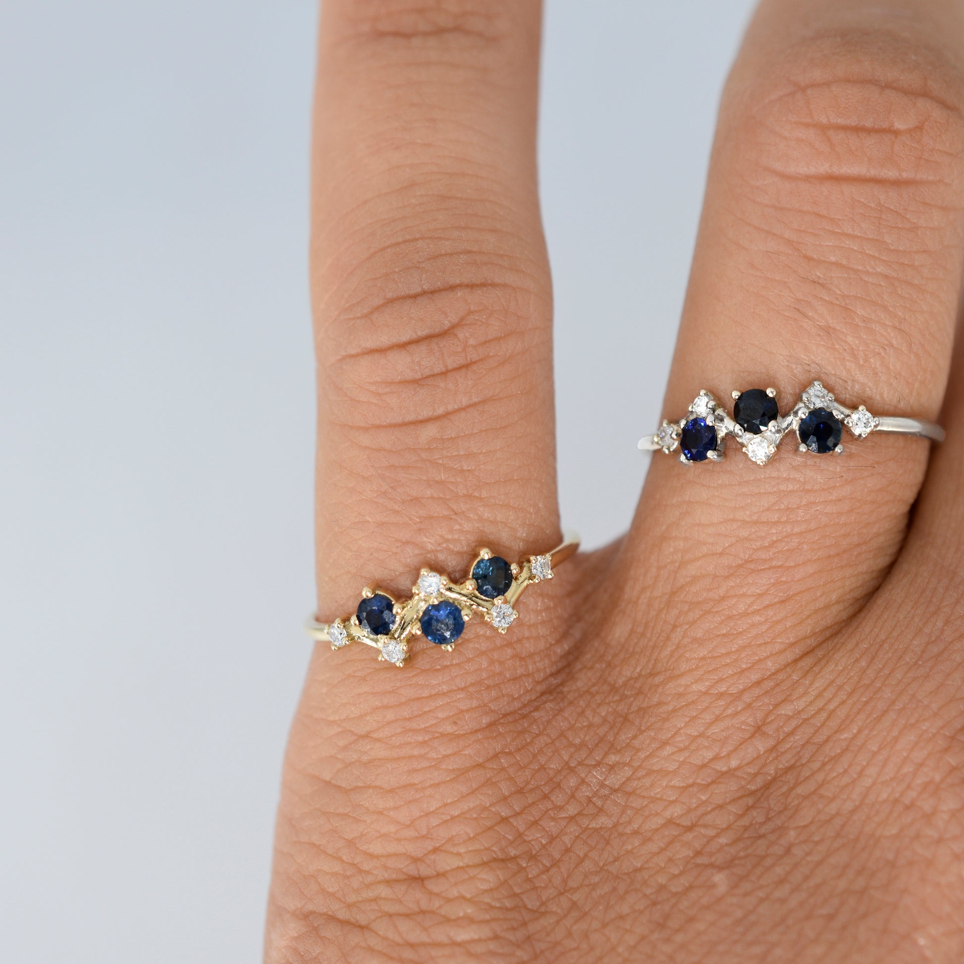 Anillo Racha Oro 14k  y Oro  Blanco 14K.Zafiros y Diamantes