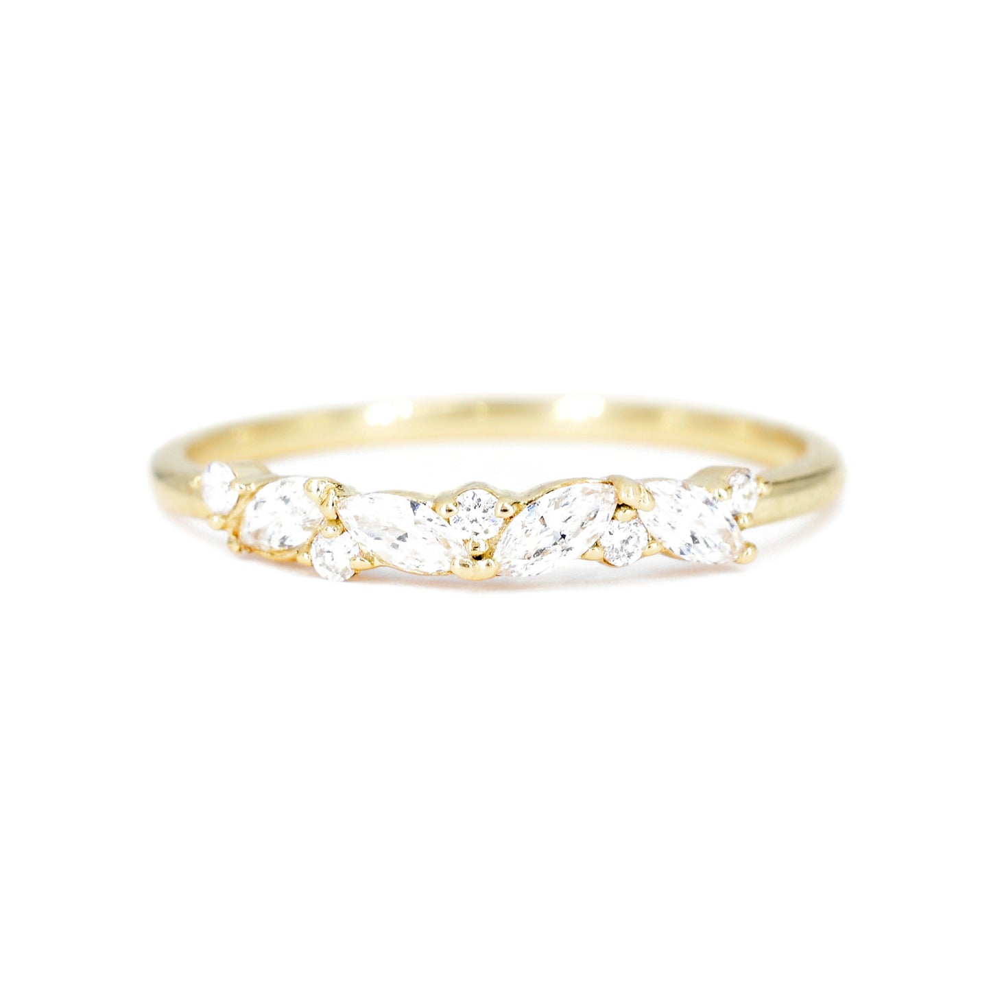 Oro amarillo 14K con diamantes cortre Marquise y Redondo