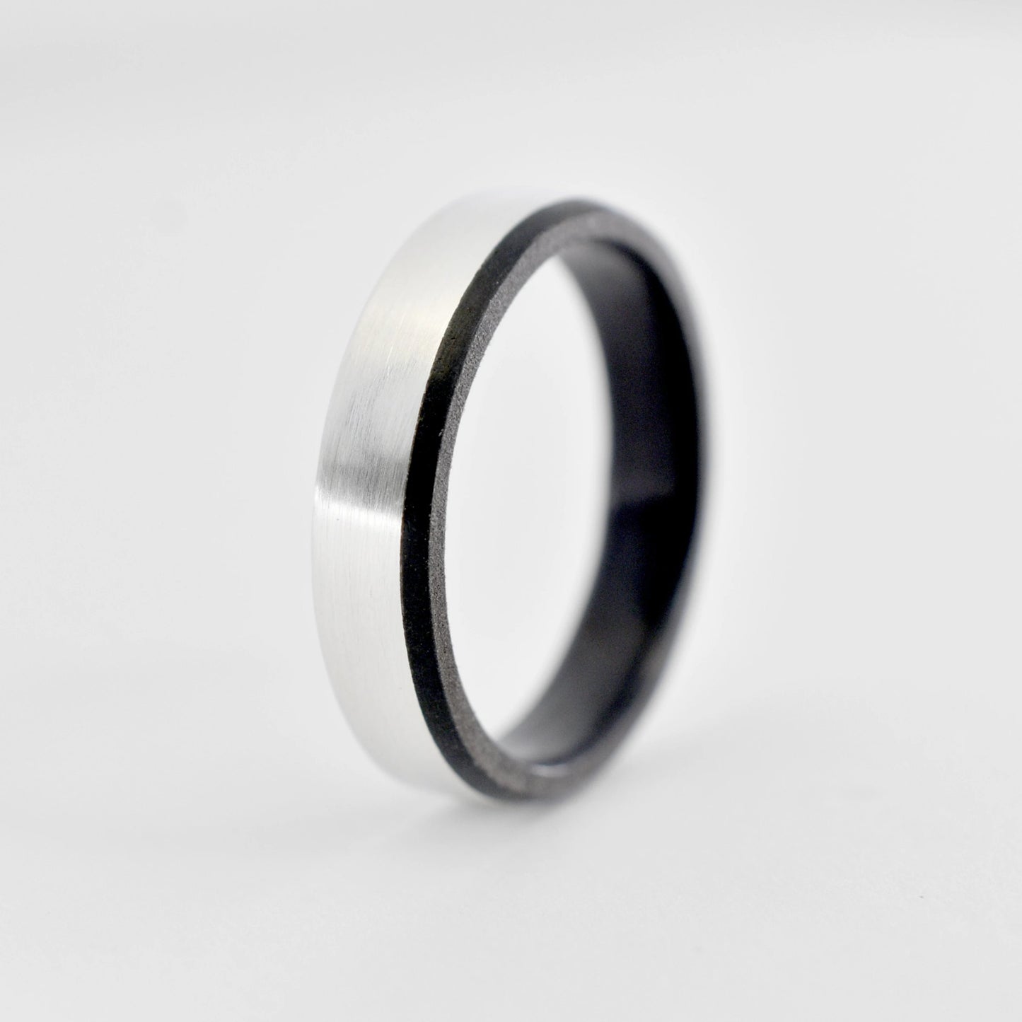 Anillo Regino