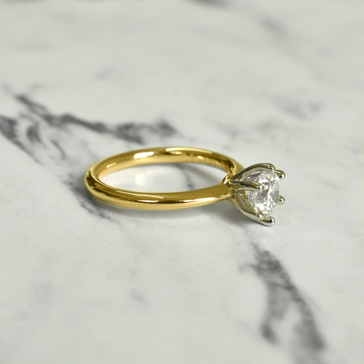 Anillo de Compromiso para Gabriela (Anticipo para empezar diseño personalizado)